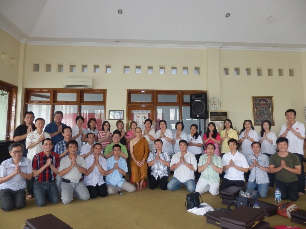 Praktik Samadhi 14-16 November 2014 bersama Bhante Thitayanno, Edhaka, Surabaya
